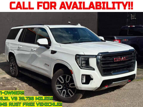 2023 GMC Yukon XL AT4 4WD photo