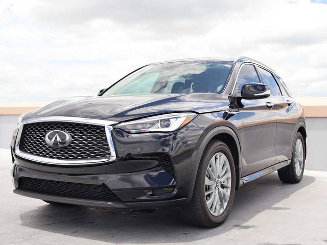 2023 Infiniti QX50 LUXE FWD photo