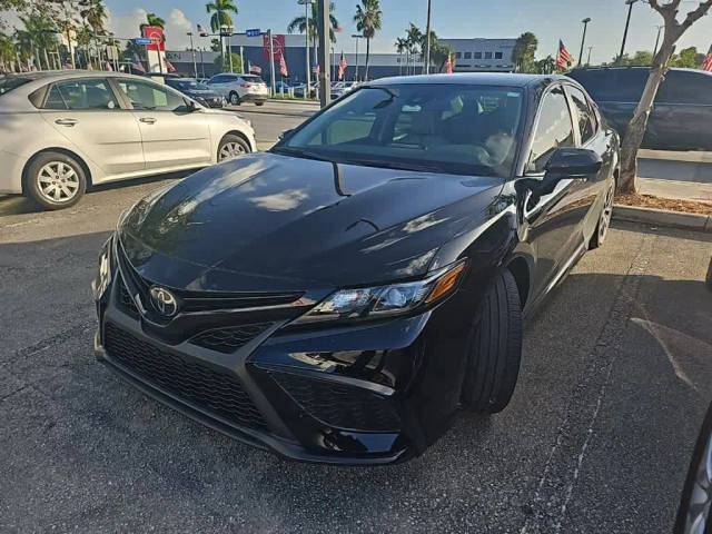 2023 Toyota Camry SE FWD photo