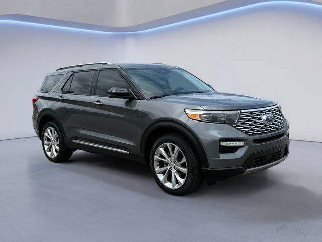 2023 Ford Explorer Platinum 4WD photo