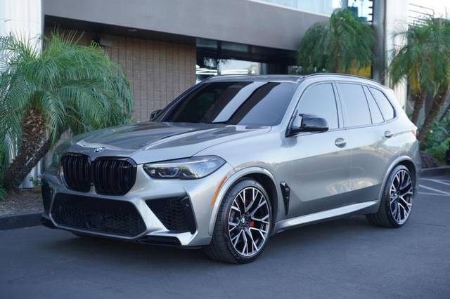 2022 BMW X5 M  AWD photo