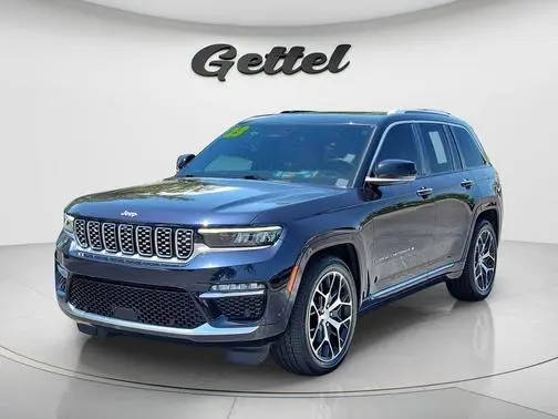 2023 Jeep Grand Cherokee Summit Reserve 4WD photo