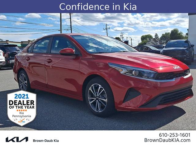 2023 Kia Forte LXS FWD photo