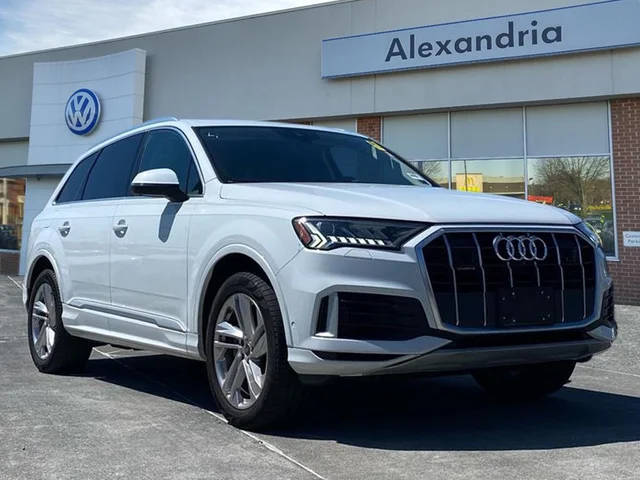 2023 Audi Q7 Premium AWD photo