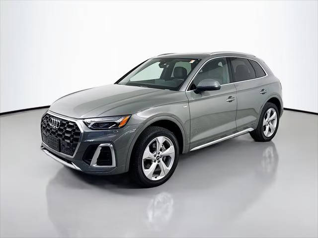 2023 Audi Q5 S line Premium Plus AWD photo