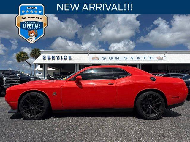 2023 Dodge Challenger R/T Scat Pack RWD photo