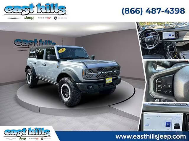 2023 Ford Bronco 4 Door Badlands 4WD photo