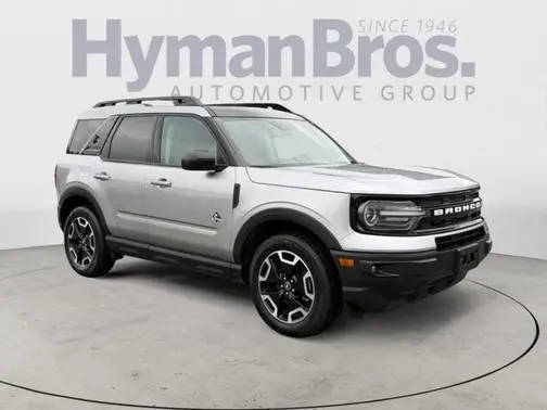 2023 Ford Bronco Sport Outer Banks 4WD photo