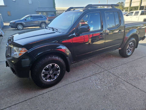 2015 Nissan Frontier PRO-4X 4WD photo