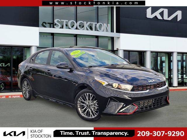 2023 Kia Forte GT-Line FWD photo