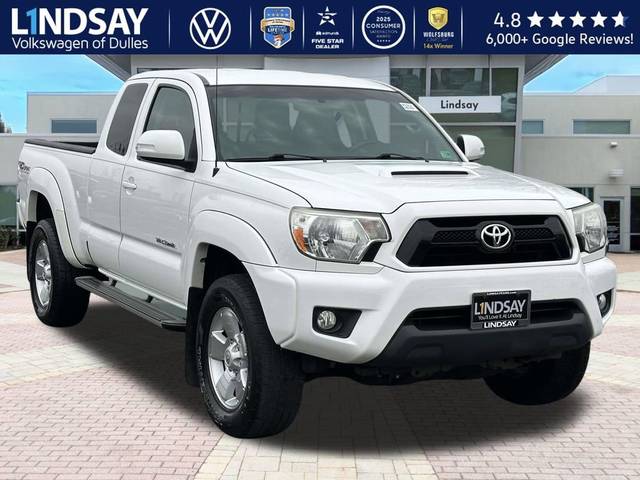 2015 Toyota Tacoma  4WD photo