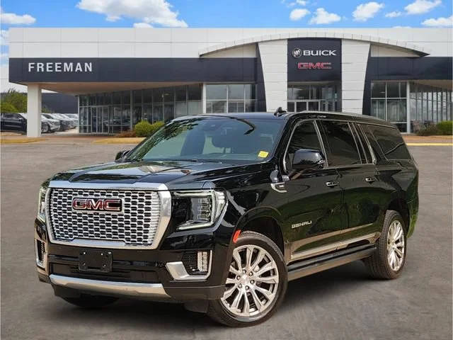 2023 GMC Yukon XL Denali 4WD photo