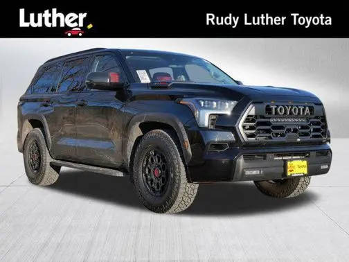 2023 Toyota Sequoia TRD Pro 4WD photo