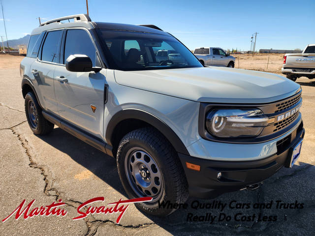 2023 Ford Bronco Sport Badlands 4WD photo