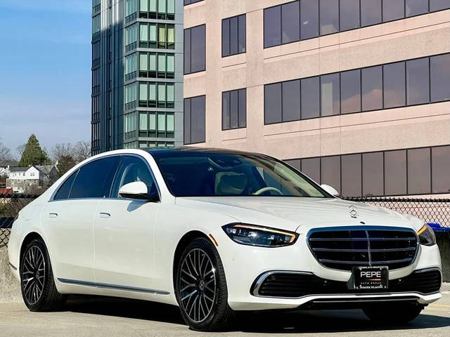 2023 Mercedes-Benz S-Class S 500 AWD photo