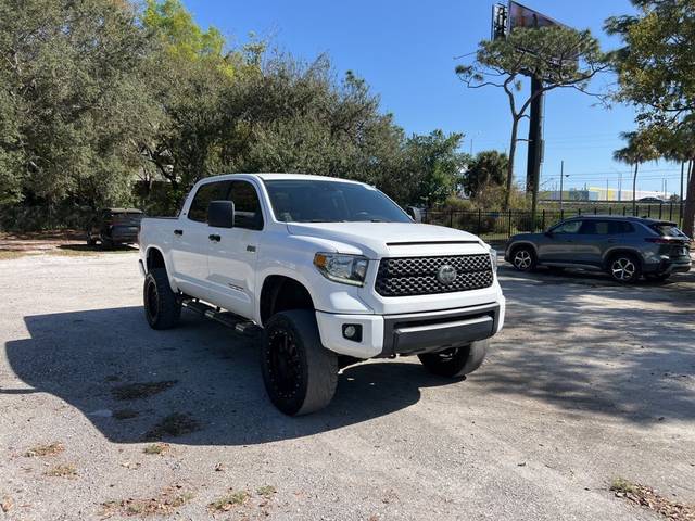 2020 Toyota Tundra SR5 4WD photo