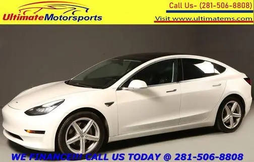 2020 Tesla Model 3 Standard Range RWD photo