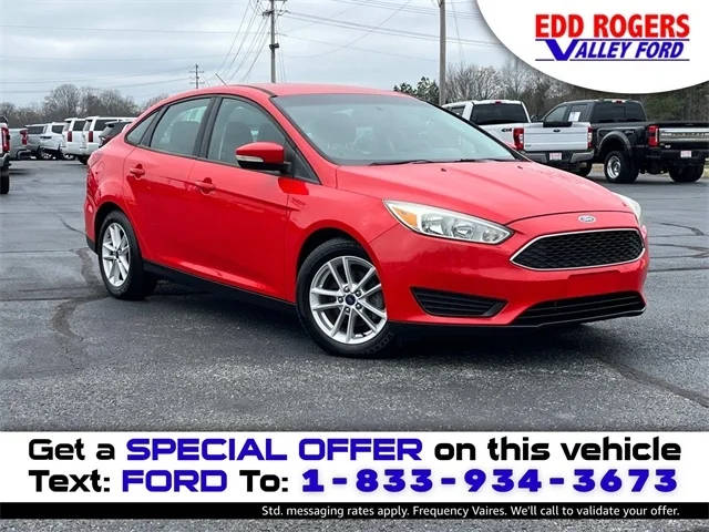 2015 Ford Focus SE FWD photo