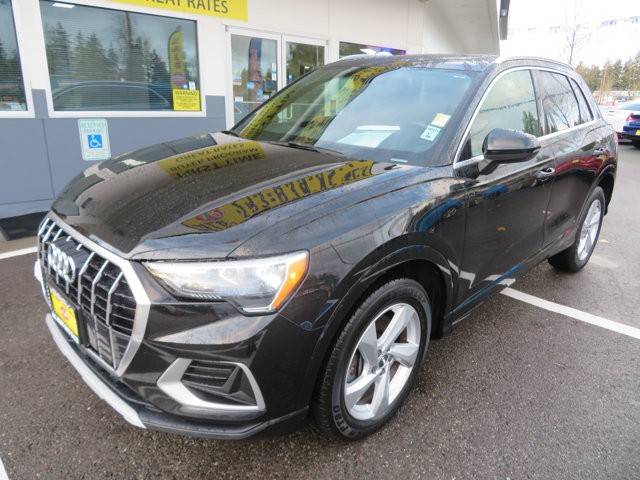2020 Audi Q3 Premium AWD photo