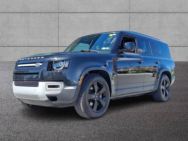 2023 Land Rover Defender 130 SE AWD photo
