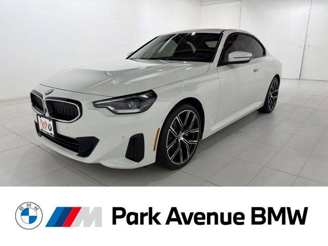 2023 BMW 2 Series 230i xDrive AWD photo