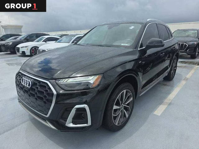 2023 Audi Q5 S line Prestige AWD photo