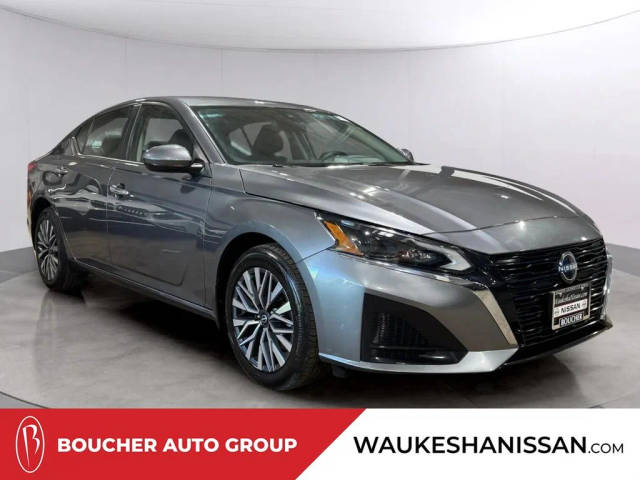 2023 Nissan Altima 2.5 SV AWD photo