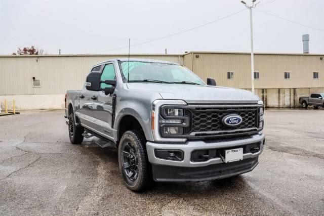 2023 Ford F-250 Super Duty XL 4WD photo