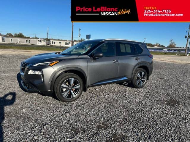 2023 Nissan Rogue SL FWD photo