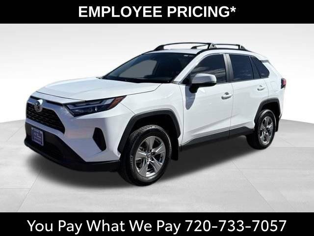 2023 Toyota RAV4 XLE FWD photo