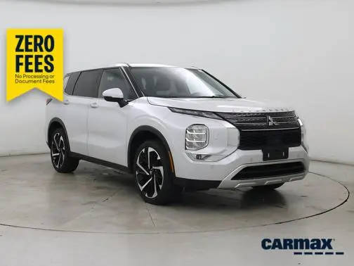 2023 Mitsubishi Outlander SE AWD photo
