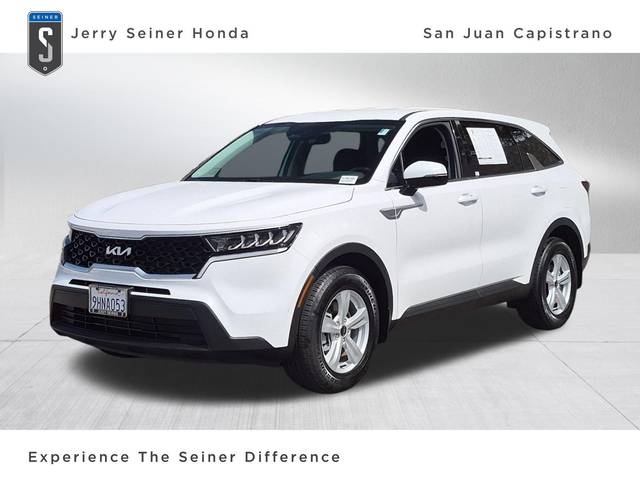 2023 Kia Sorento LX FWD photo