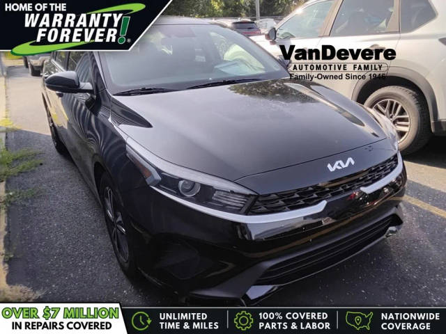 2023 Kia Forte LXS FWD photo