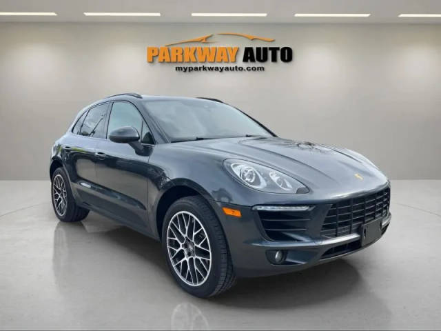 2017 Porsche Macan S AWD photo