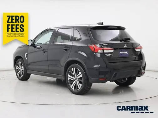 2023 Mitsubishi Outlander Sport SE 4WD photo