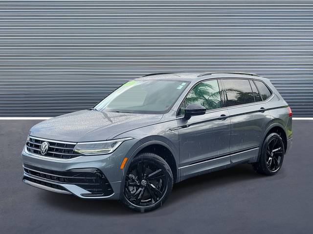 2023 Volkswagen Tiguan SE R-Line Black FWD photo