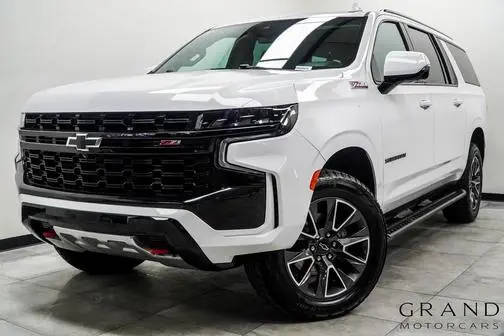2023 Chevrolet Suburban Z71 4WD photo