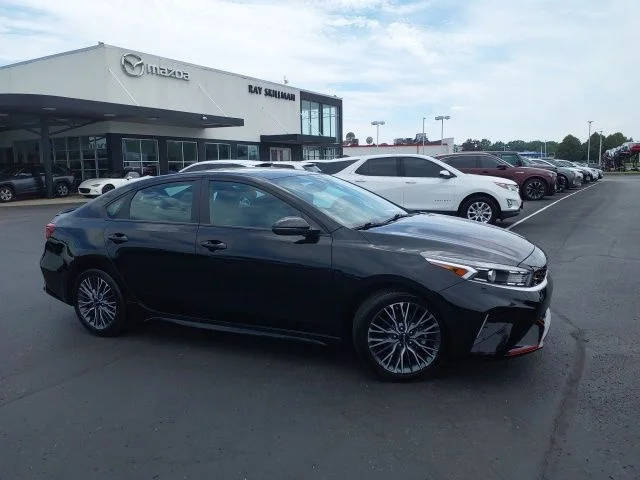 2023 Kia Forte GT-Line FWD photo