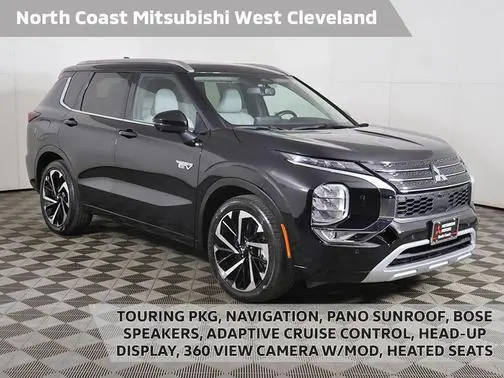 2023 Mitsubishi Outlander SEL AWD photo