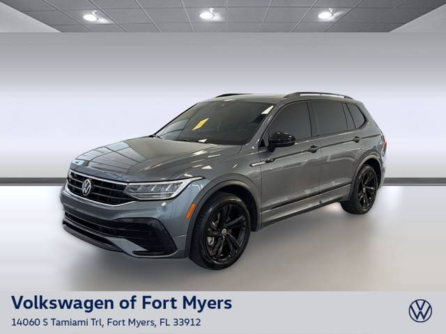 2023 Volkswagen Tiguan SE R-Line Black FWD photo