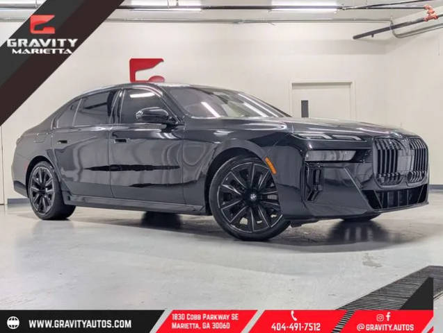 2023 BMW 7 Series 740i RWD photo
