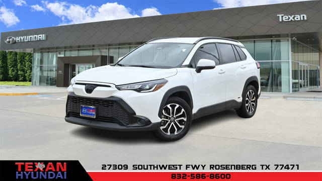 2023 Toyota Corolla Cross Hybrid SE AWD photo