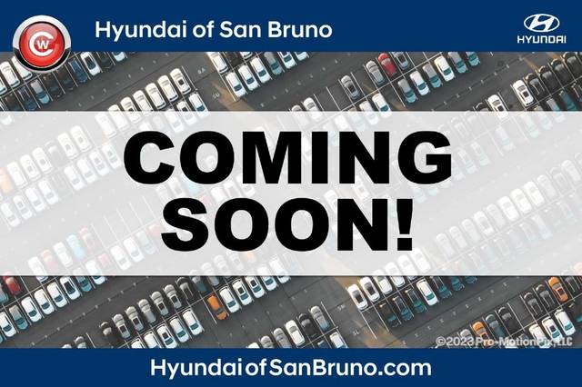 2023 Hyundai Elantra SEL FWD photo