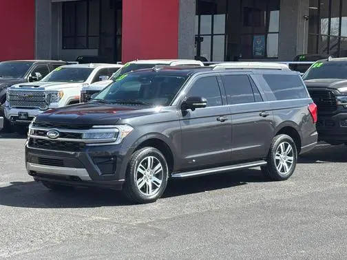 2023 Ford Expedition Max XLT 4WD photo
