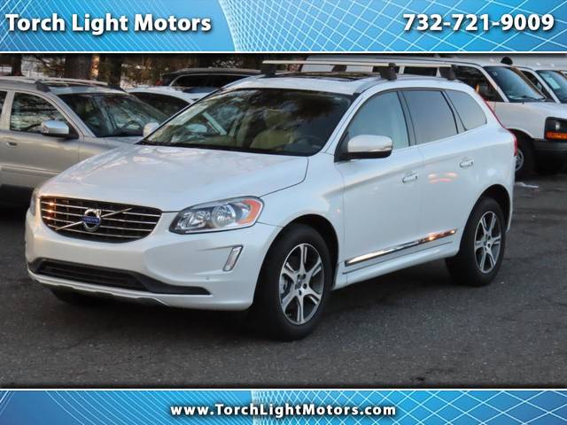 2015 Volvo XC60 T6 AWD photo