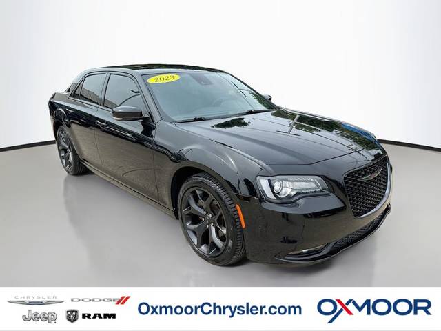 2023 Chrysler 300 300S RWD photo