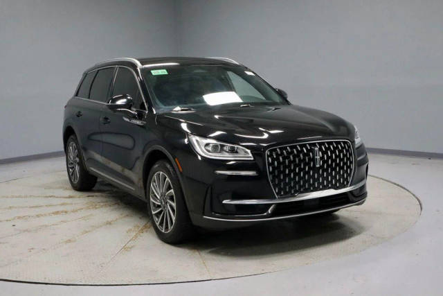 2023 Lincoln Corsair Reserve FWD photo