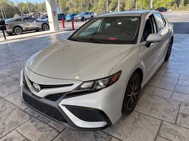 2023 Toyota Camry SE FWD photo