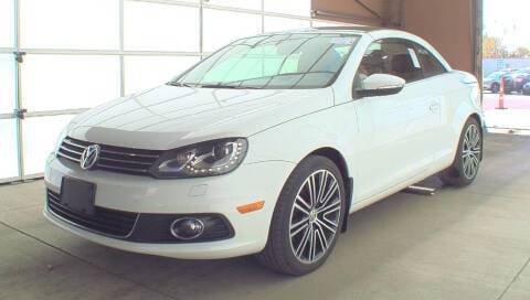 2015 Volkswagen Eos Executive FWD photo