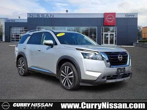 2023 Nissan Pathfinder Platinum 4WD photo
